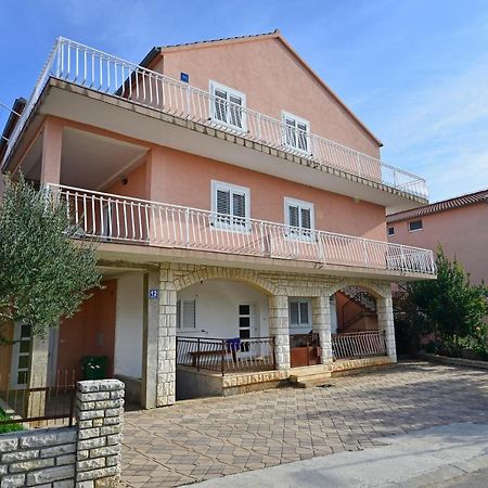 Apartments Martina Vodice Buitenkant foto