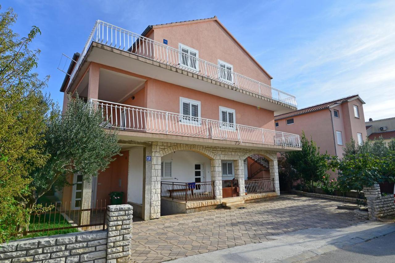 Apartments Martina Vodice Buitenkant foto