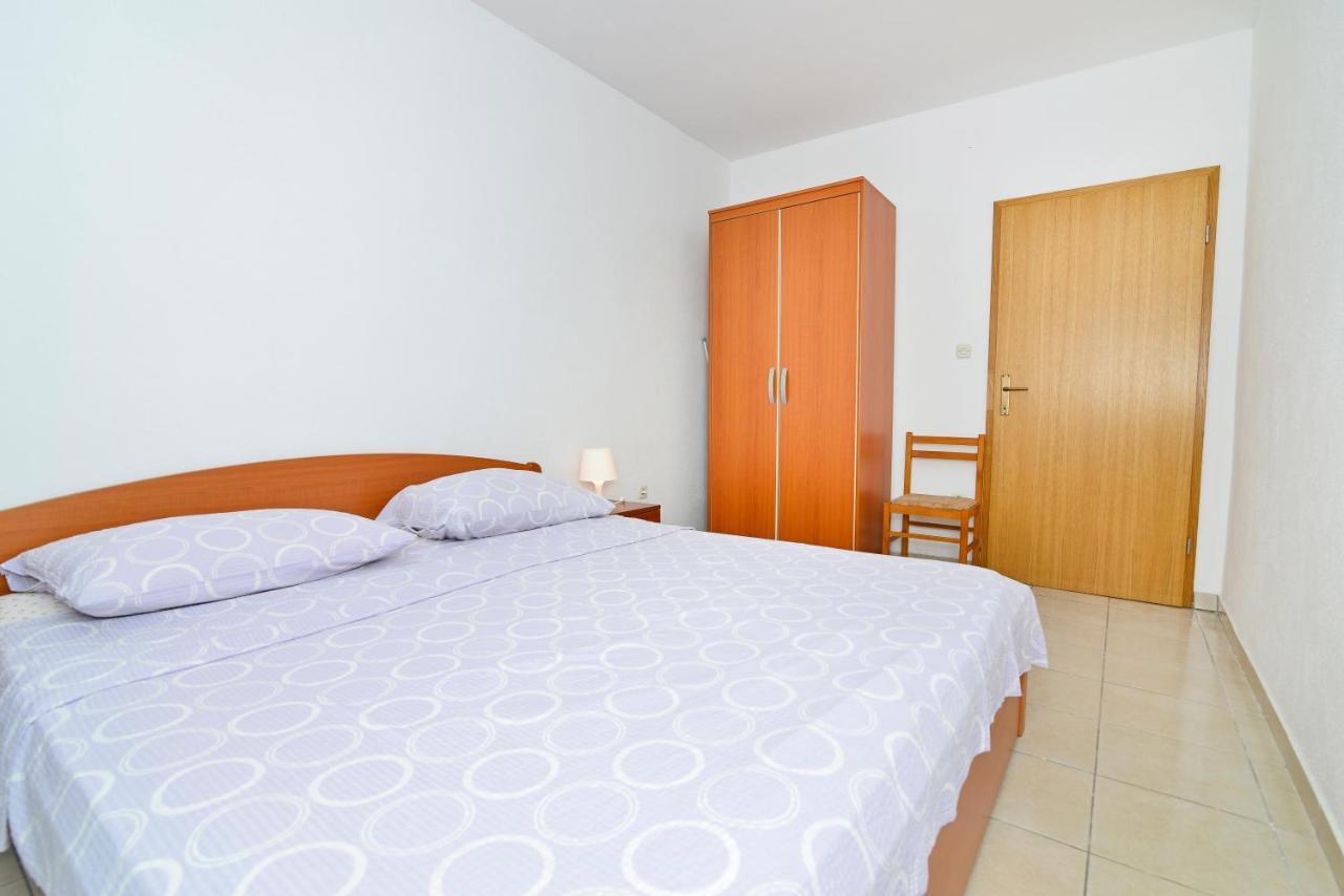 Apartments Martina Vodice Buitenkant foto