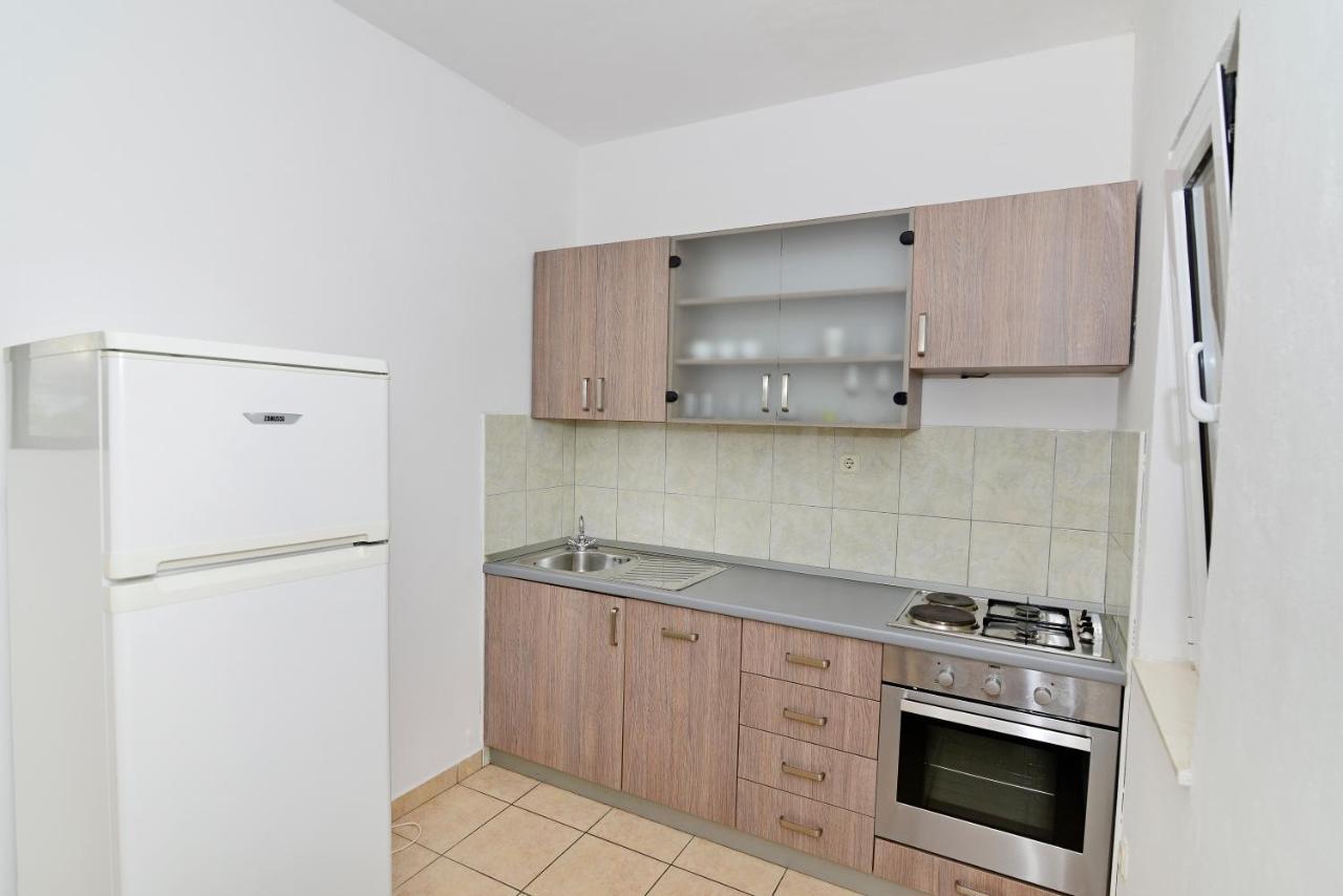 Apartments Martina Vodice Buitenkant foto