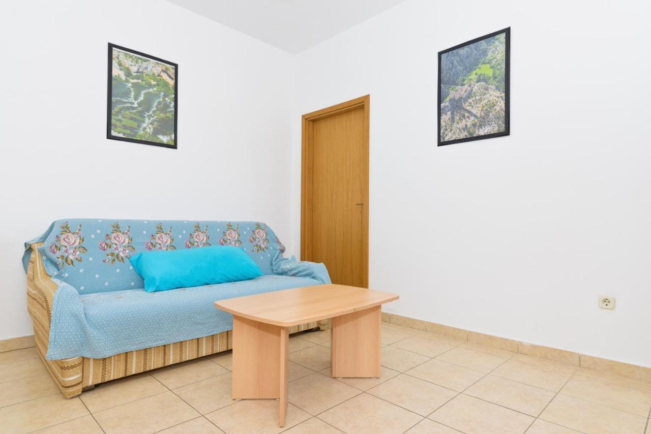 Apartments Martina Vodice Buitenkant foto
